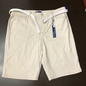 NWT, Bandolino Womens Mandie Bermuda Shorts, 16, Stone color